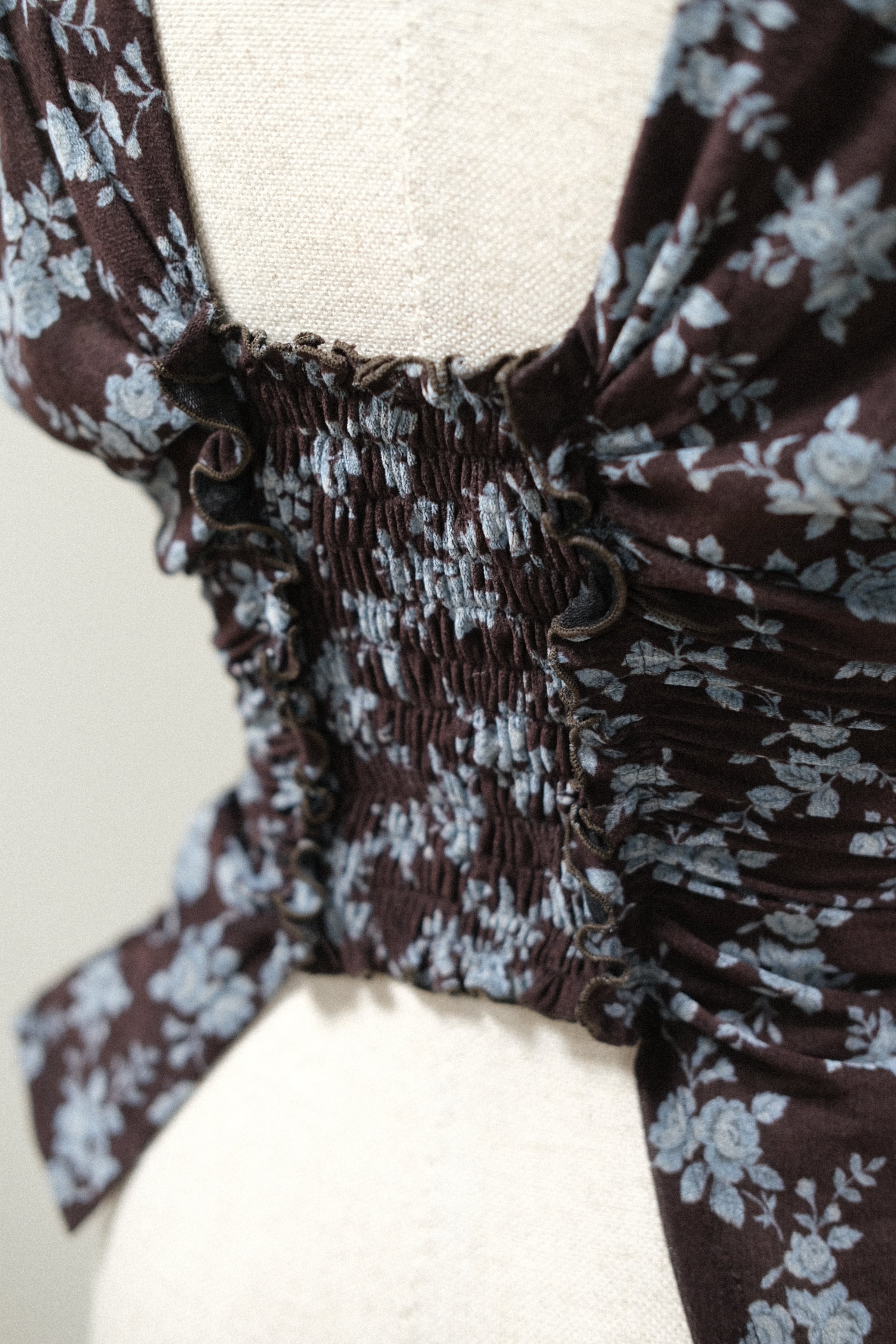 FETICO】ROSE VELVET TULLE SHIRRING TOP | loop