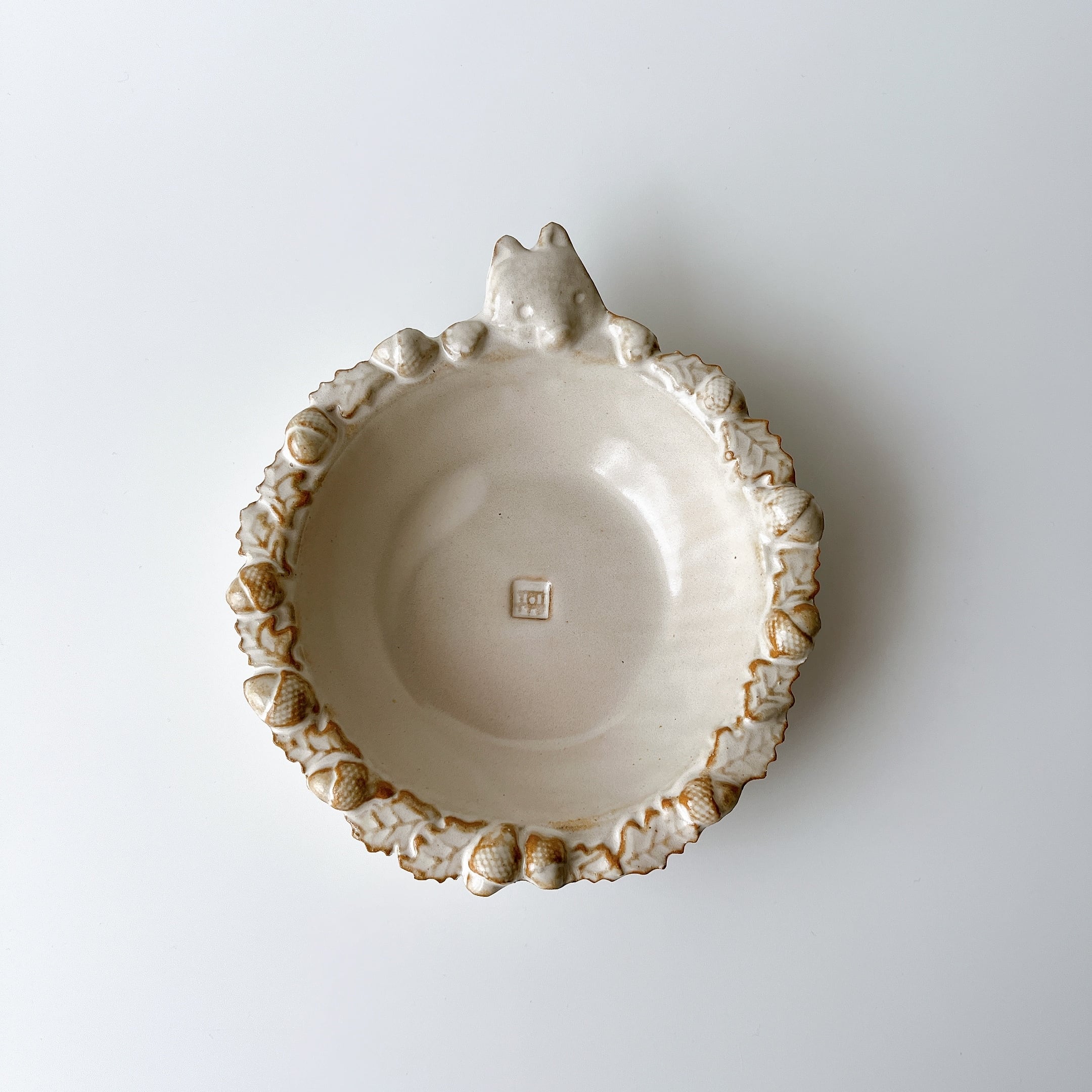 キエリ舎 | Lucy-secretcloset-