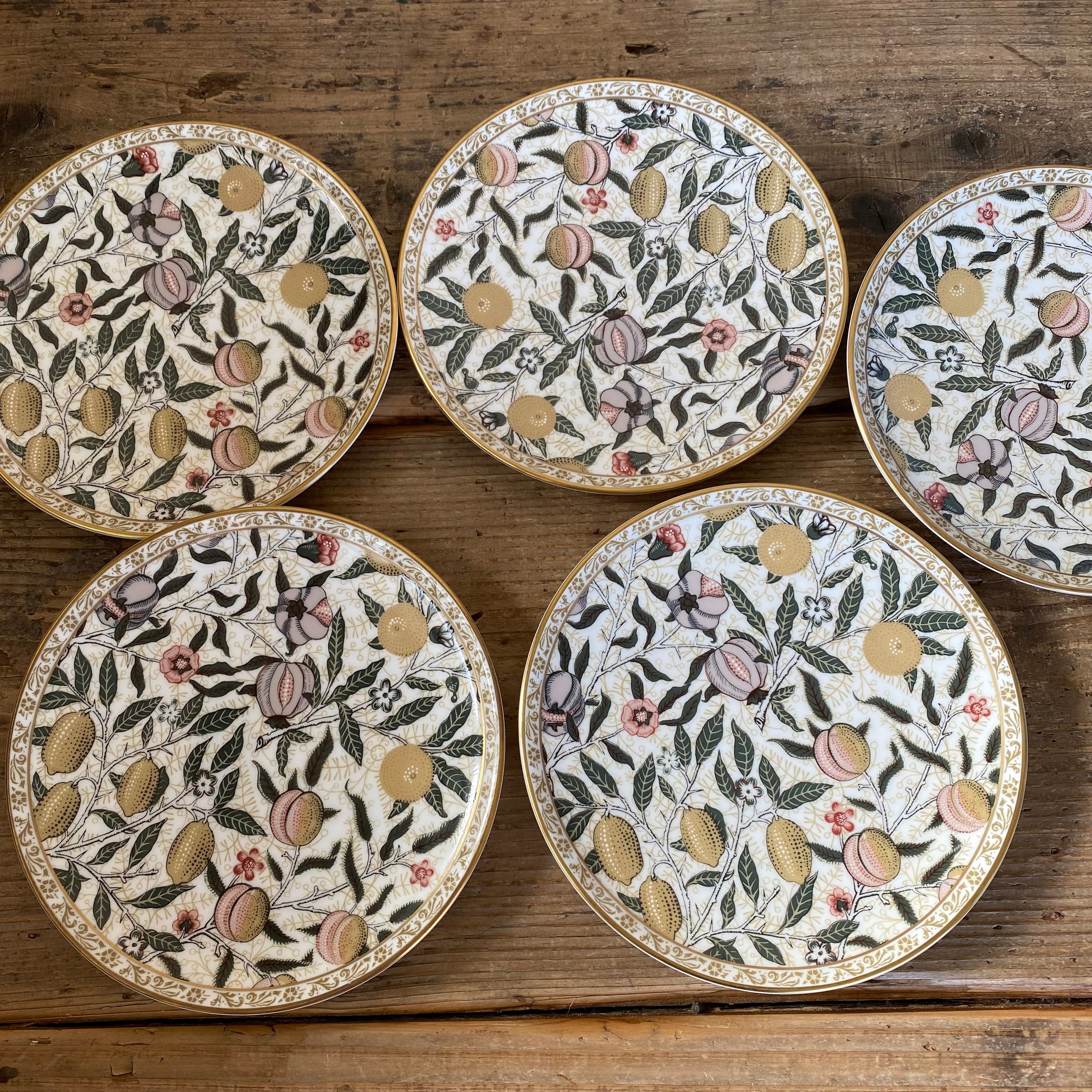 NIKKO William Morris 'fruits'cake plate | fave NIKKO William Morris 'fruits'cake plate | fave