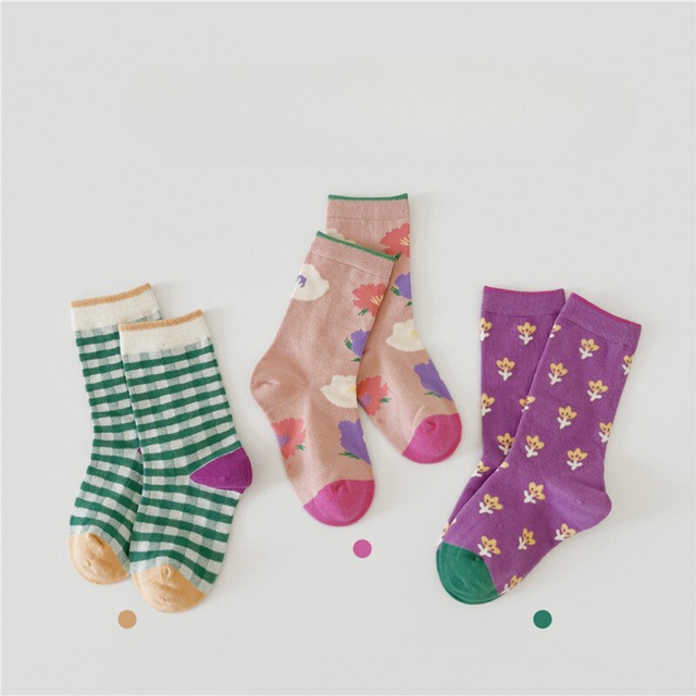 【即納】 花柄とギンガムチェックのクルーソックス 3足セット