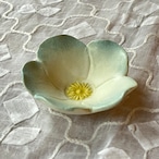 【New!!】Flower 野の花 花豆皿 ホワイトブルー(幅7cm)