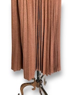 Pleated long skirt