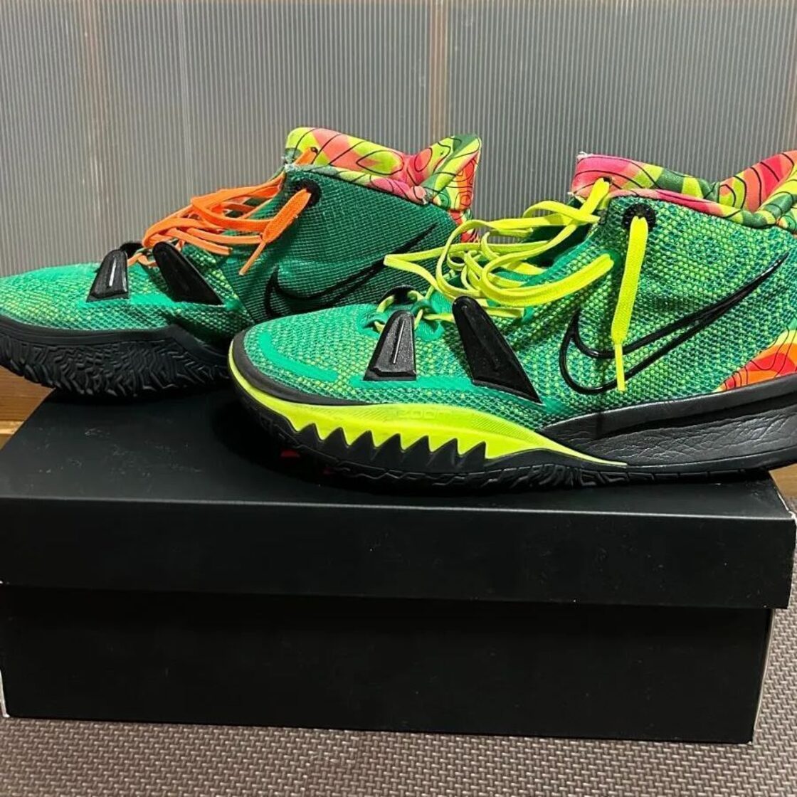 Nike Kyrie 7 