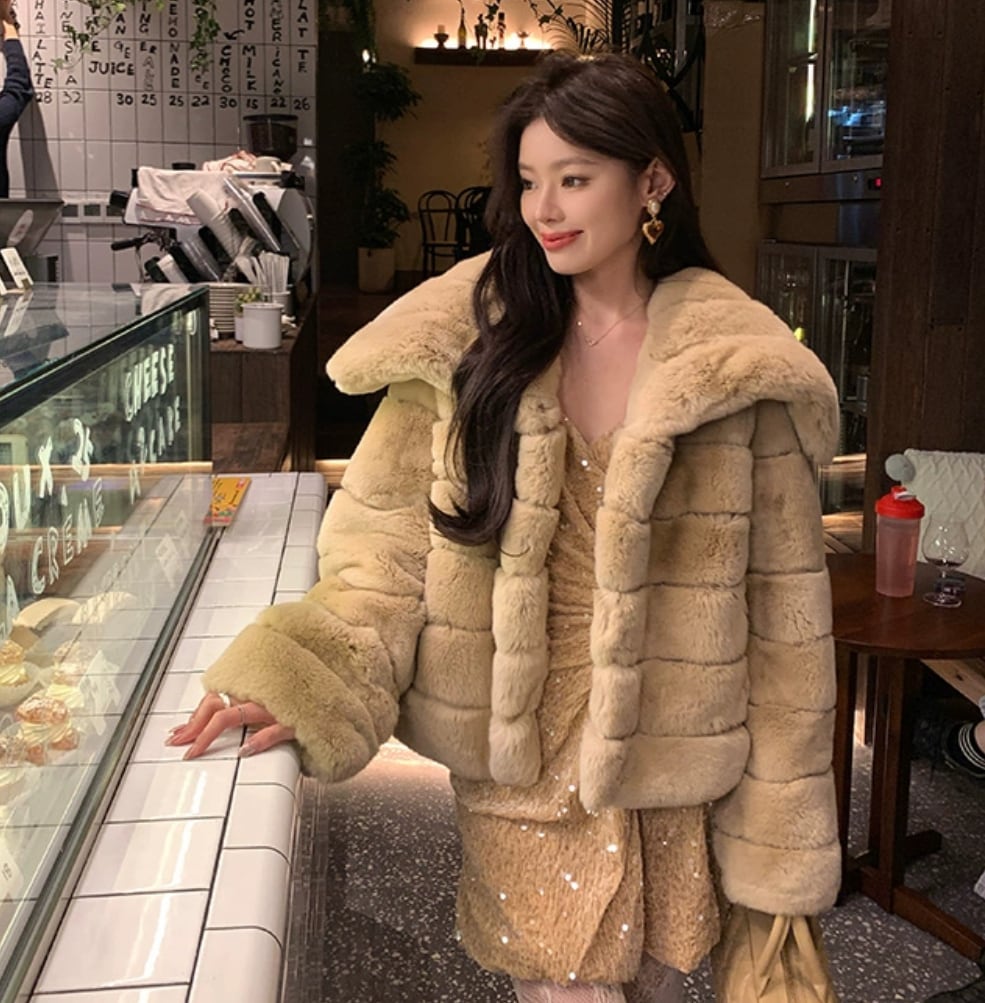 ラビットファー ショートコート beige | mymuse