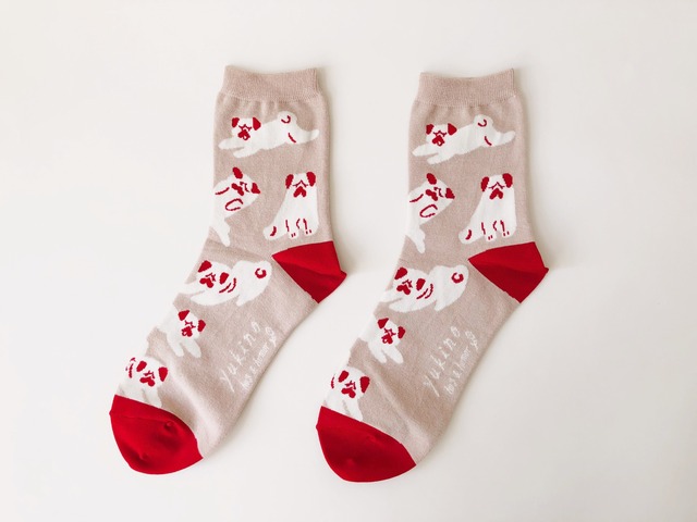 yukino textile socks 『PUGS』ベージュ