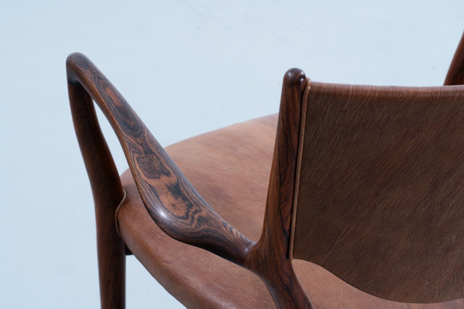 Finn Juhl | NV46 Arm chair | kaikki gallery | 北欧ヴィンテージ家具