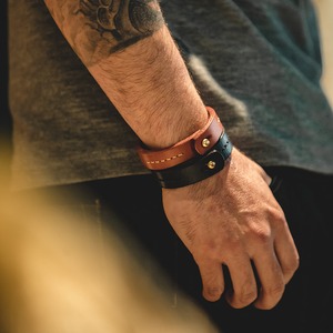 Minimal Leather Copper Button Bracelet / ミニマル レザー カッパーボタン ブレスレット