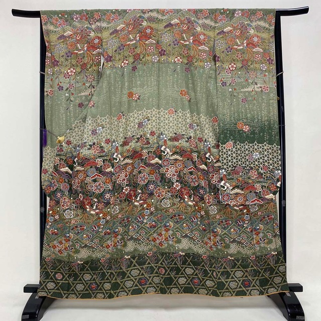 振袖 中古 緑 グリーン 正絹 古典 裄65.5cm 身丈160cm 美品 M サイズ 成人式 3689