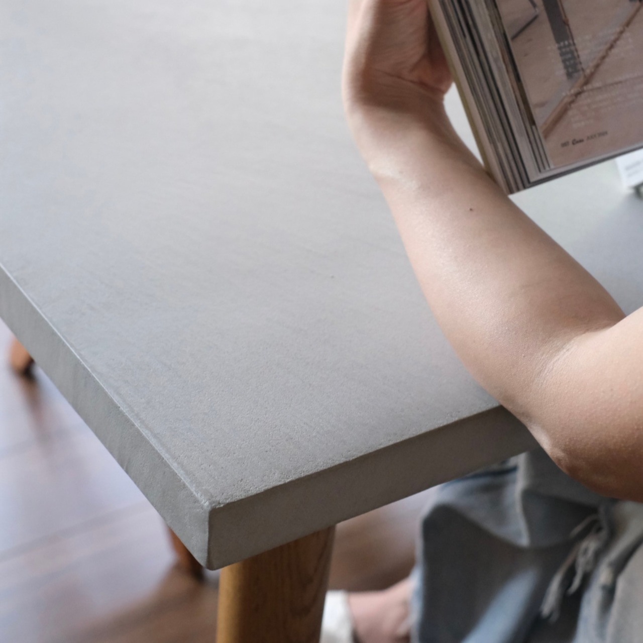 Half Oval Dining table