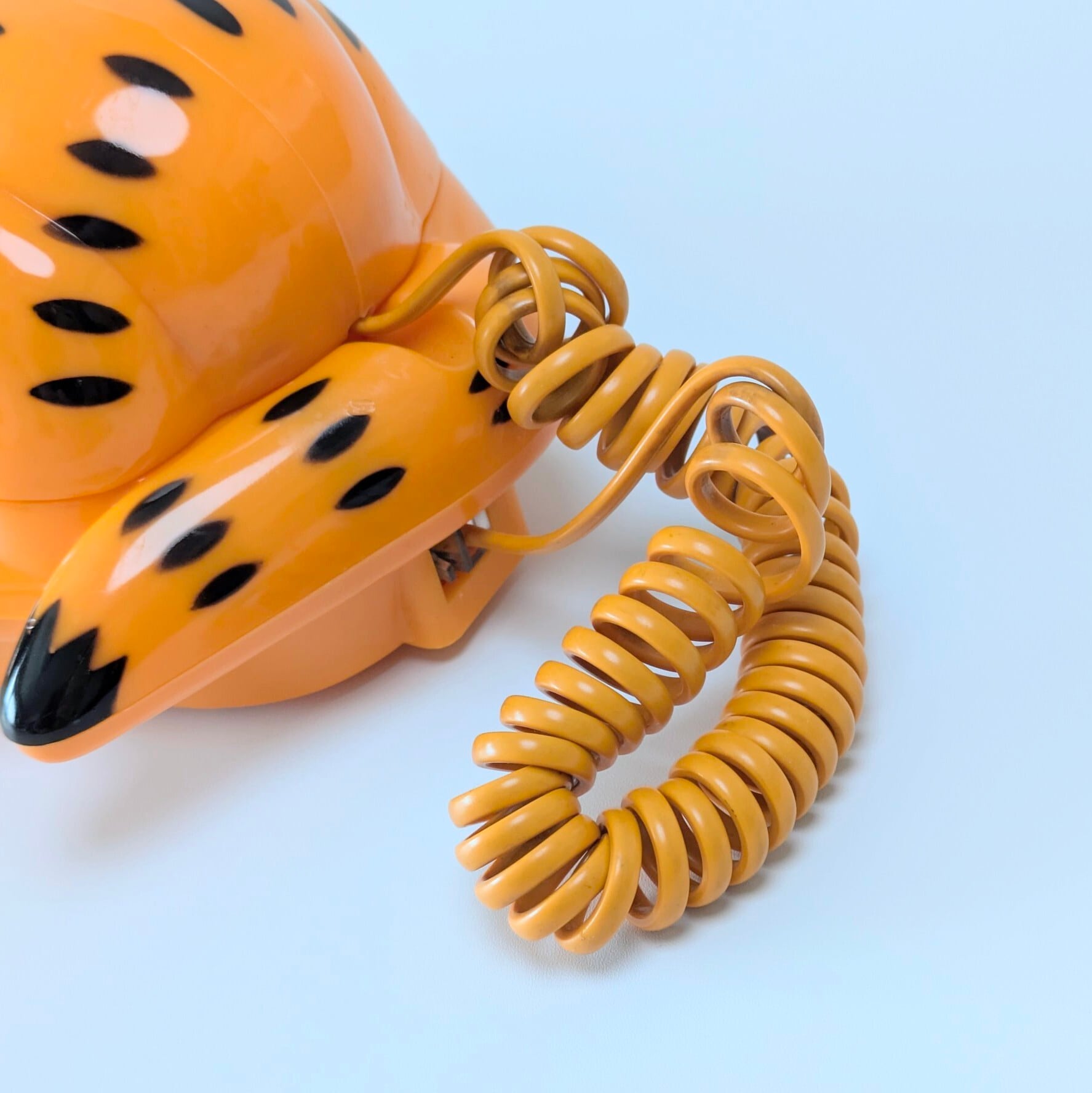 ☆ VINTAGE80' 90'☆【 Garfield ( ガーフィールド ) 】Garfield Telephone / 型番：HA8828(11)P/T / 電話機 〚アメリカン雑貨 アメトイ〛