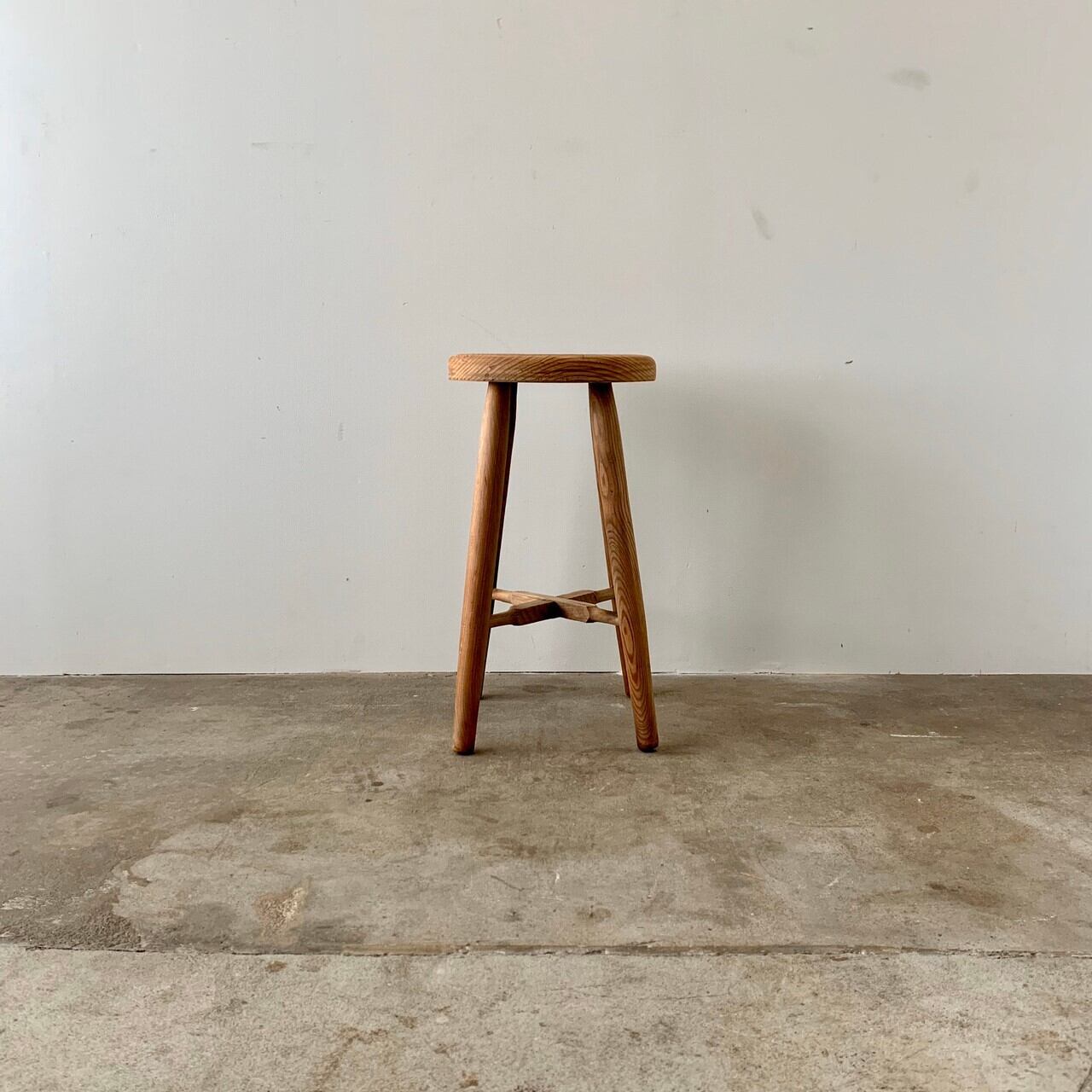 木のスツール　丸椅子　古家具