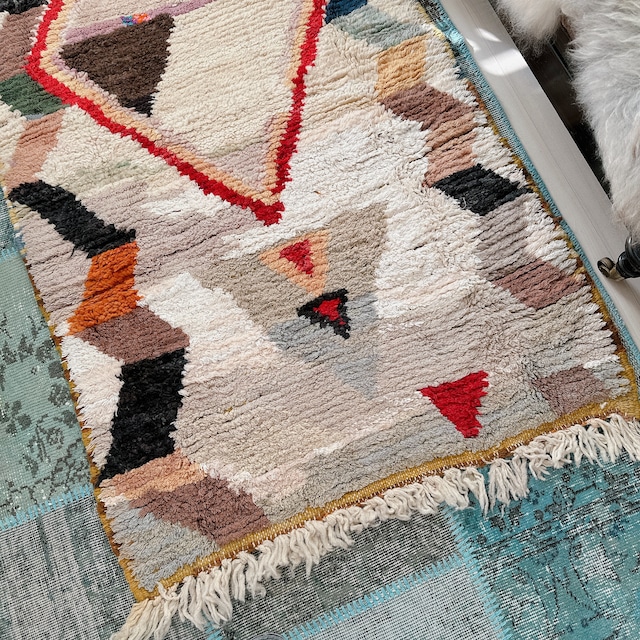 モロッコ ヴィンテージラグ MR002 | ブジャド | 93cm × 151cm