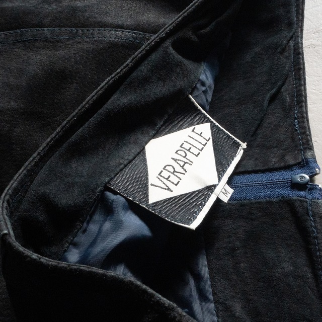 unknown used VERAPELLE pig leather skirt