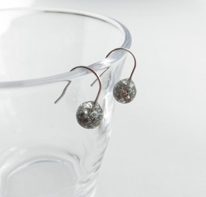 MINASOKO Pierced Earring Petite silver