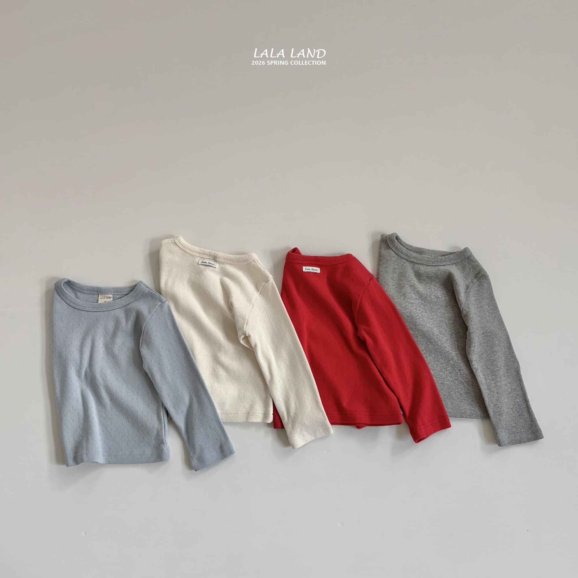 eyelet slim long sleeve tee【lalaland】※4月上旬〜中旬発送予定