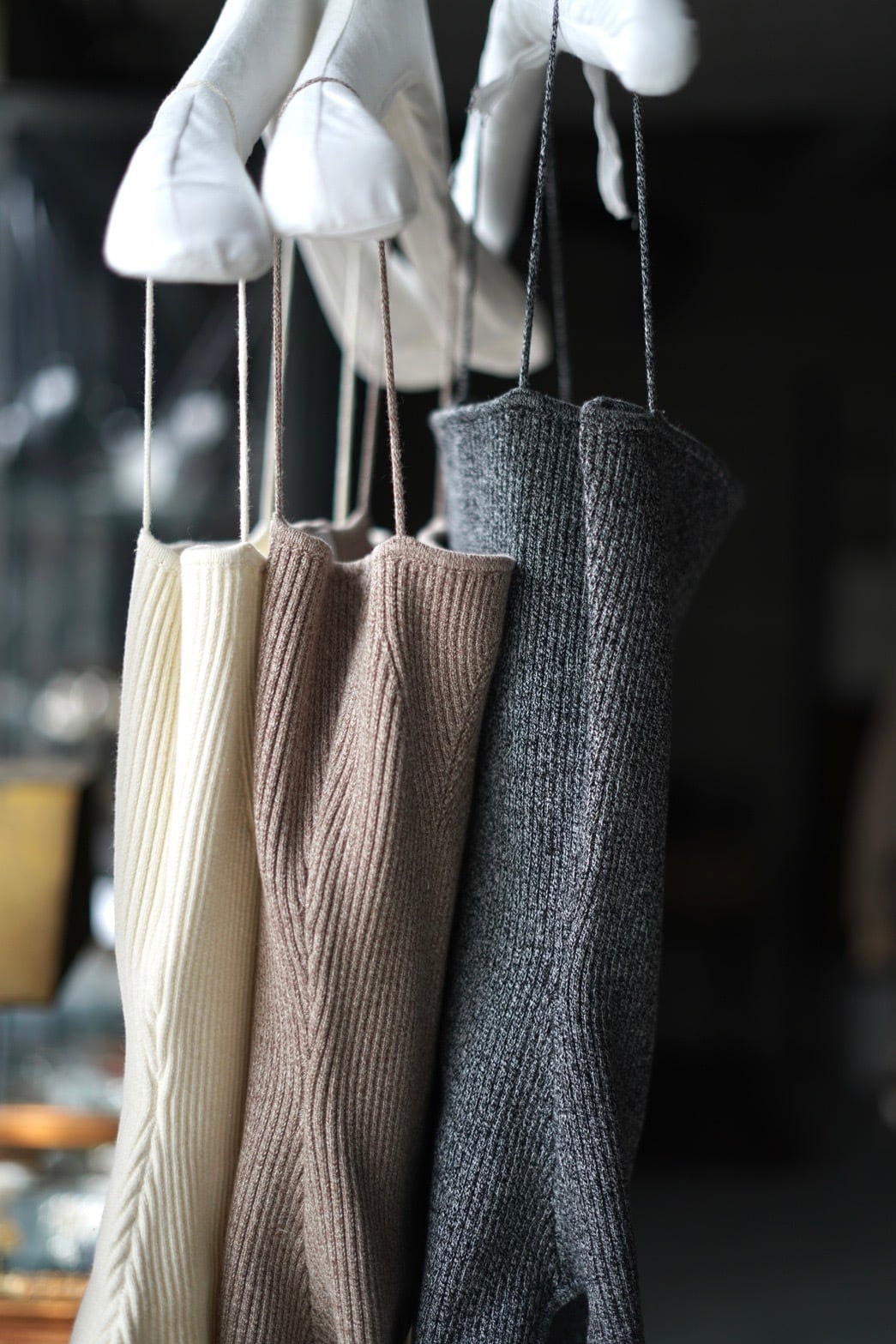 Mediam/ Knit Bare Bodysuit ( Ivory , Beige , Black ) | JUQUI Online