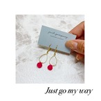 ピアスカルセドニー