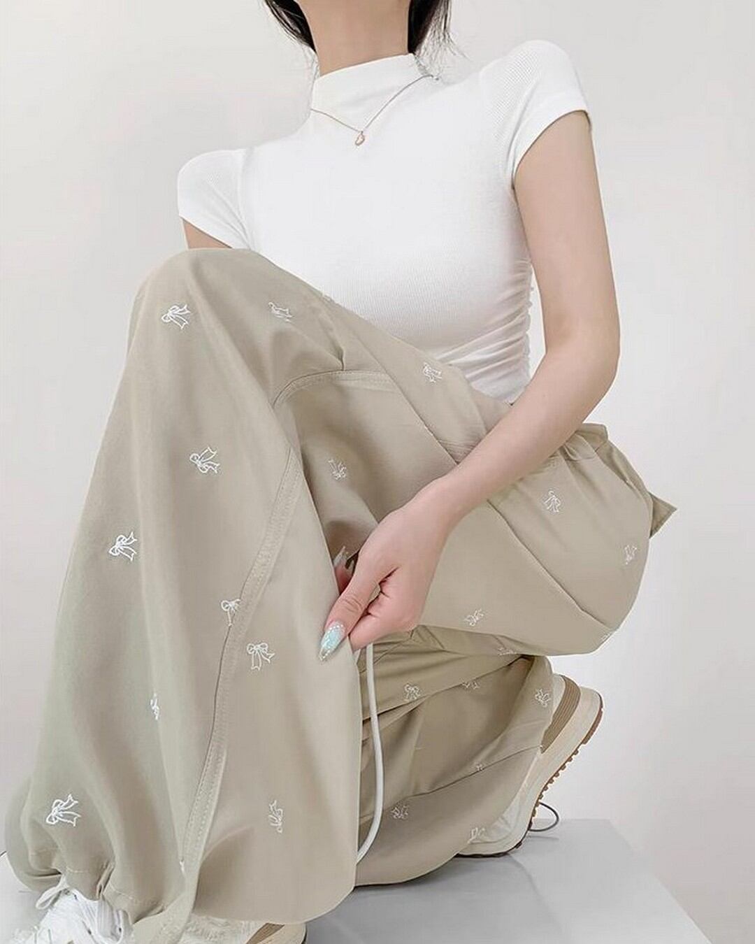 リボン刺繍ワイドレッグパンツ S24588