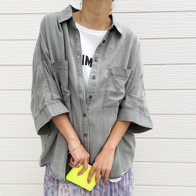 Qバックモノグラムテンセルデニムシャツ