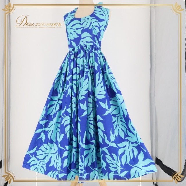 フラダンス 衣装 ワンピース ドレス ブルー系 ホルターネック ワントーン ラウアエ柄 ノースリーブ かわいい 華やか 鮮やか 爽やか 明るい 大胆 青 水色 ハワイアン アロハ ハワイアンプリント フラ ダンス レッスン 練習 レディース おしゃれ