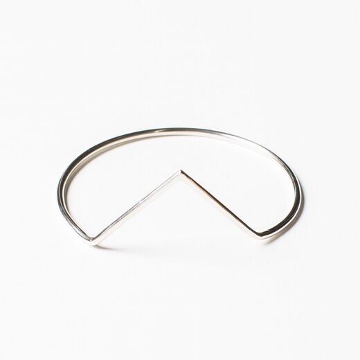 【ONLINE STORE限定SALE!】 ANOTHER FEATHER / DART BANGLE SILVER