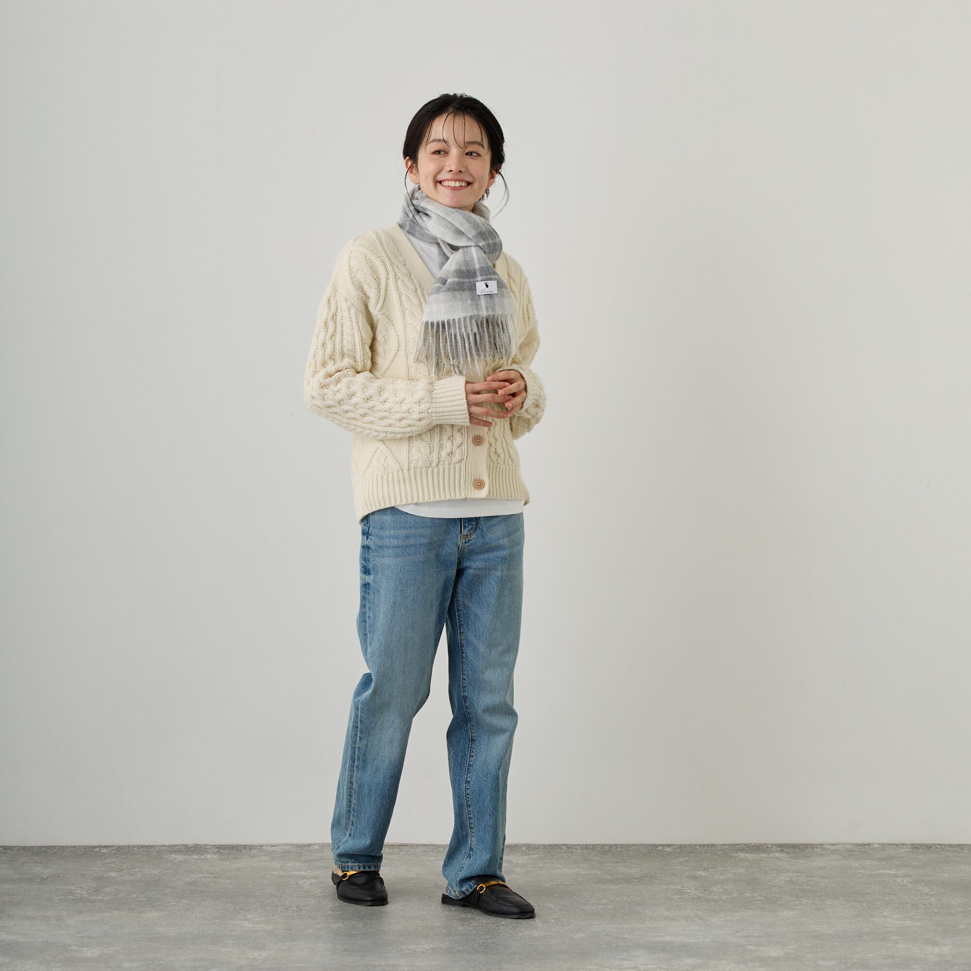 ホワイトカシミヤマフラー Elensia】カシミヤブレンドチェックマフラー <ホワイト> | Elensia