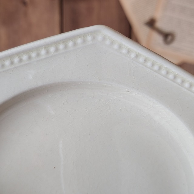 クレイユ･エ･モントロー オクトゴナル デザートプレート