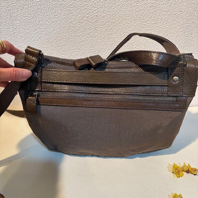 B.stuff　ナイロンコンビショルダーバッグ(ケッパー)