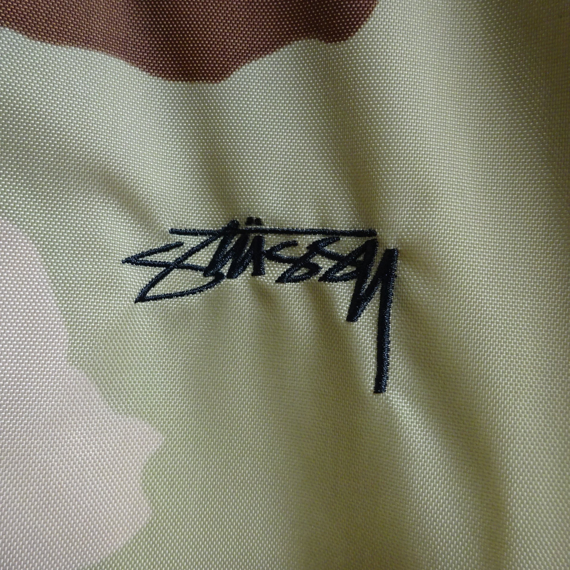 STUSSY ステューシー コーチジャケット デザートカモ M サイズ STUSSY ステューシー コーチジャケット デザートカモ M サイズ