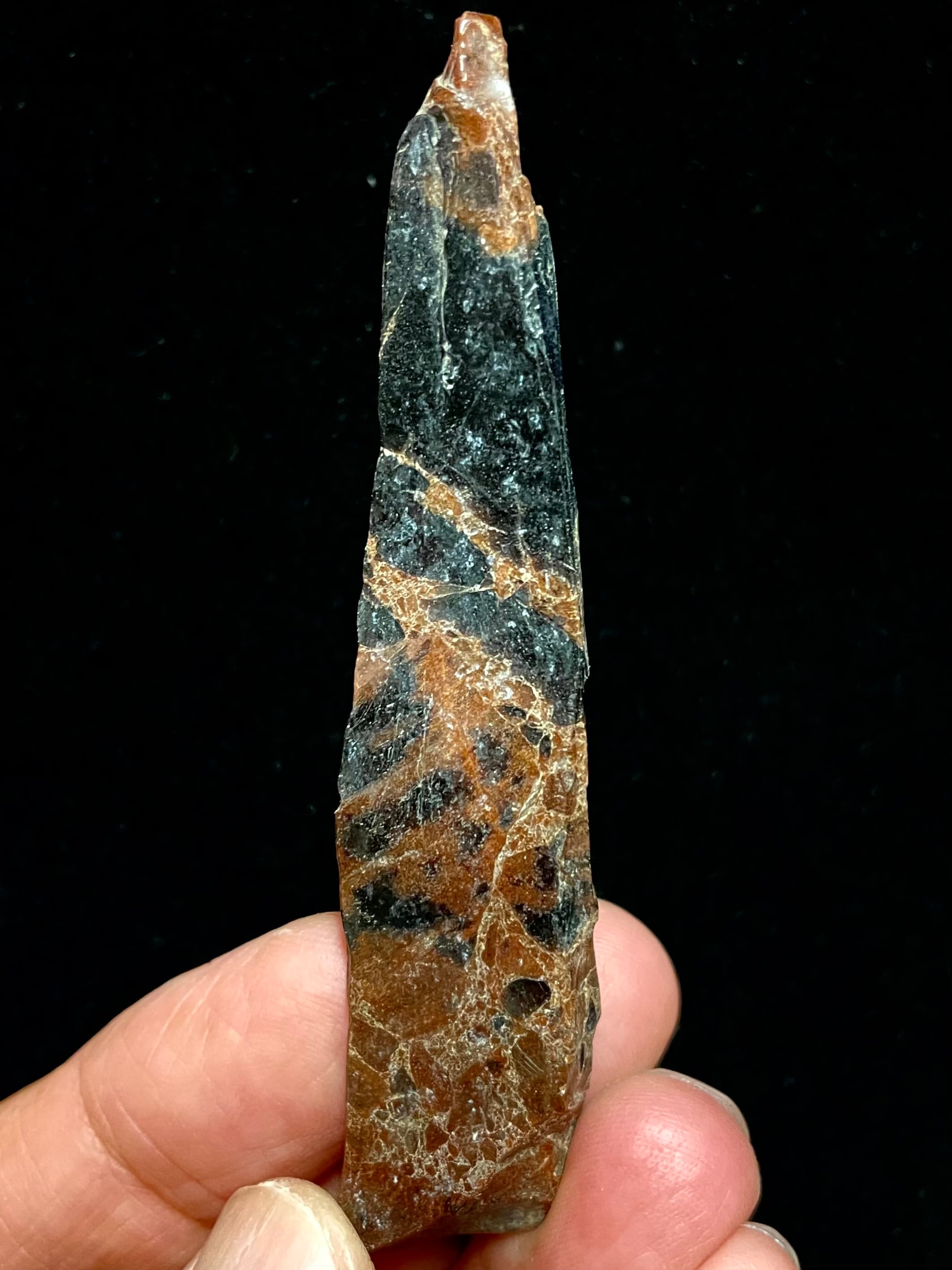 10) スピリチュアルな力との繋がり!マウントシャスタ「ニードル・オブシディアン」原石(大型)