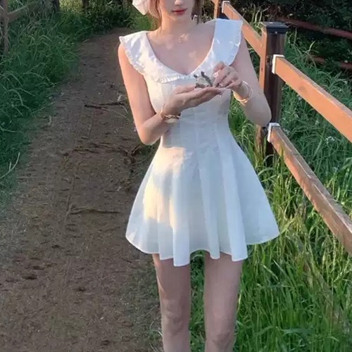 2色／フリルカラーピンタックフレアワンピ ・70012