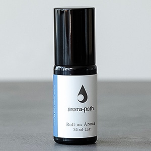 【心】アロマパシィー ロールオンアロマ 水