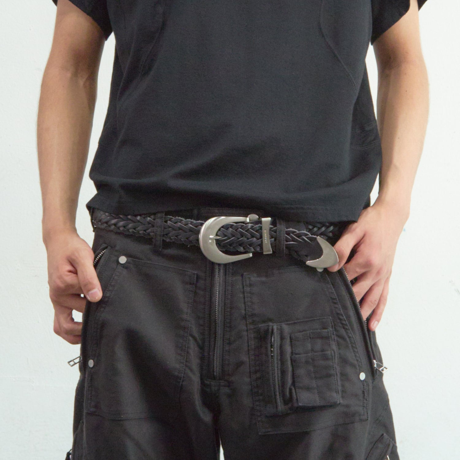 UNEEK BASEMNT - Discover independent style.