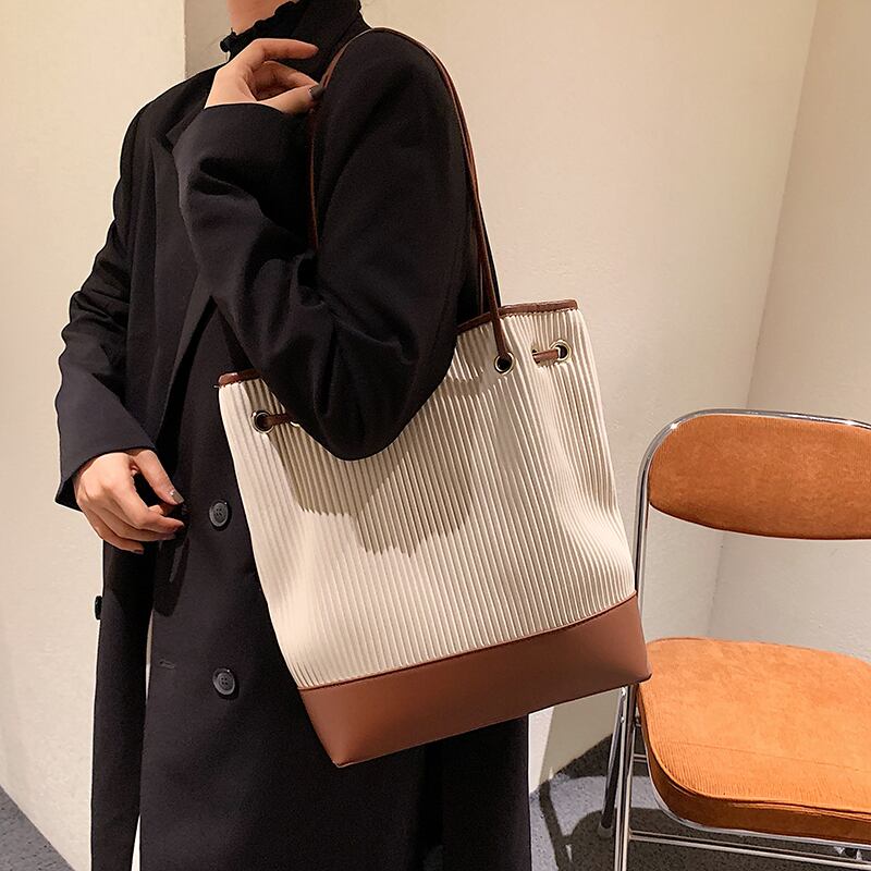 カジュアル ショルダーバッグ Tiancai_Wing_Bag17383235110