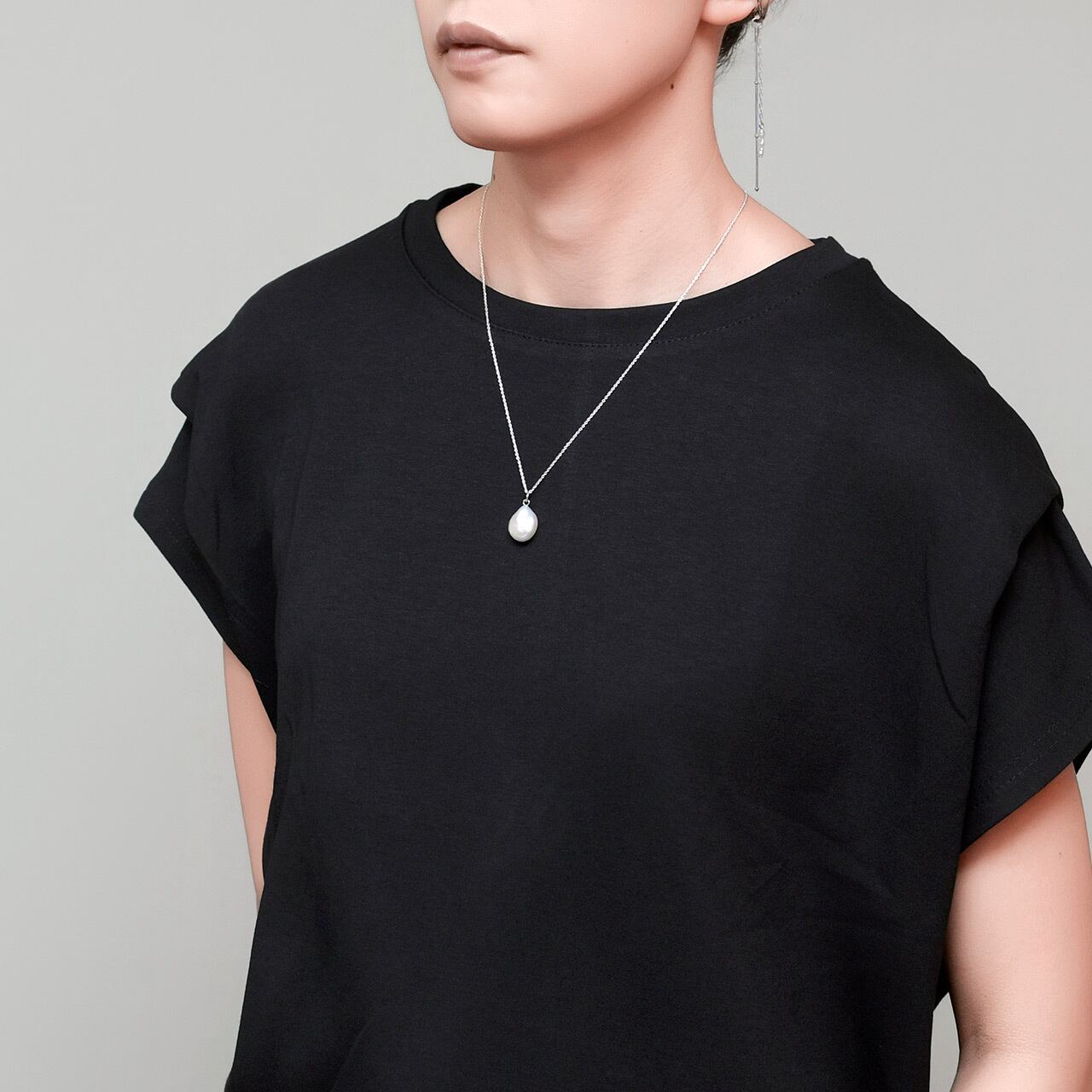 【※最終価格※】スイートピー1.5㎝フープ シャンパンベージュ系淡水パール18㎜ 最終価格※】スイートピー1.5㎝フープ シャンパンベージュ系淡水パール