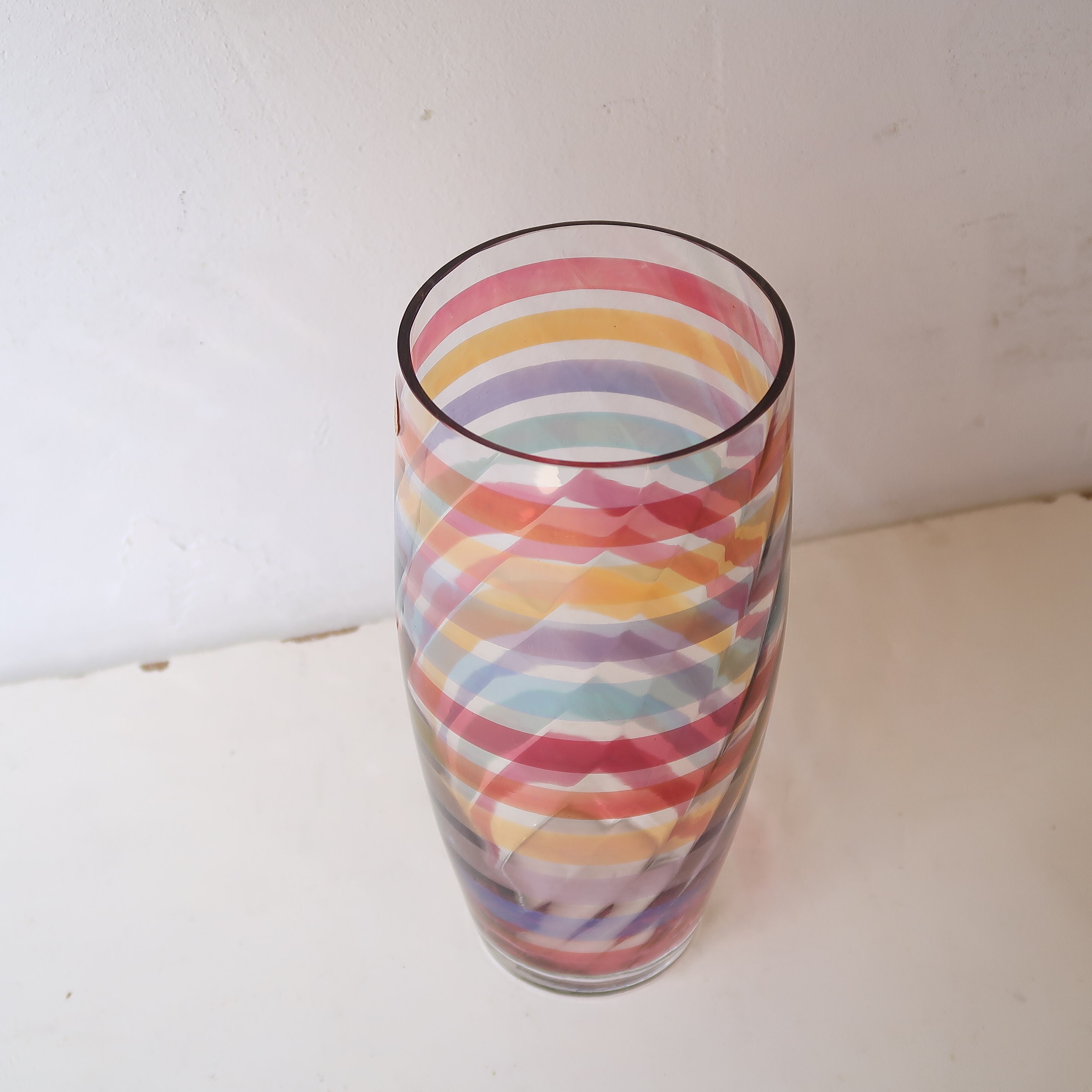 虹色ボーダーの花瓶 | SUISUI