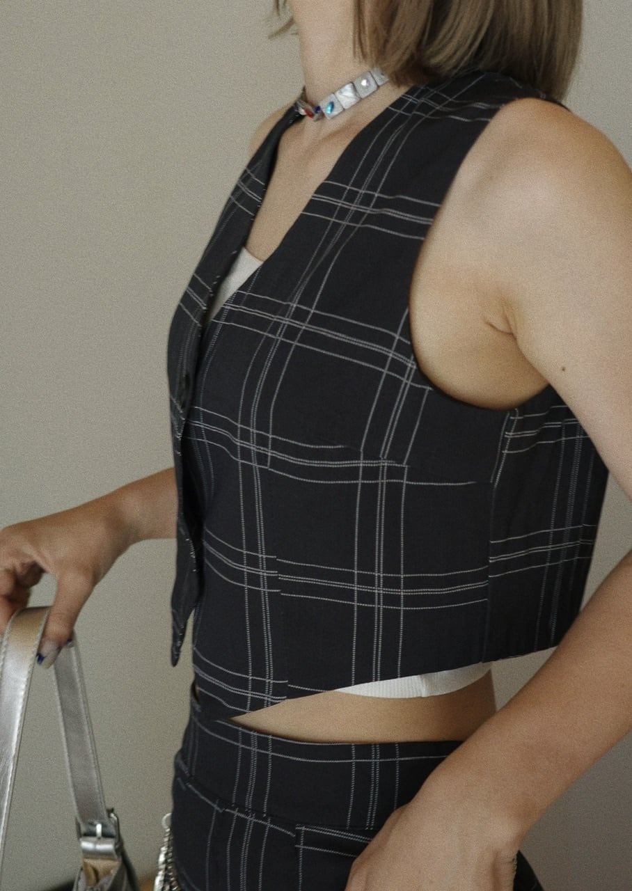 チェックベストスカートセットアップ/ブラック | osrsofficial