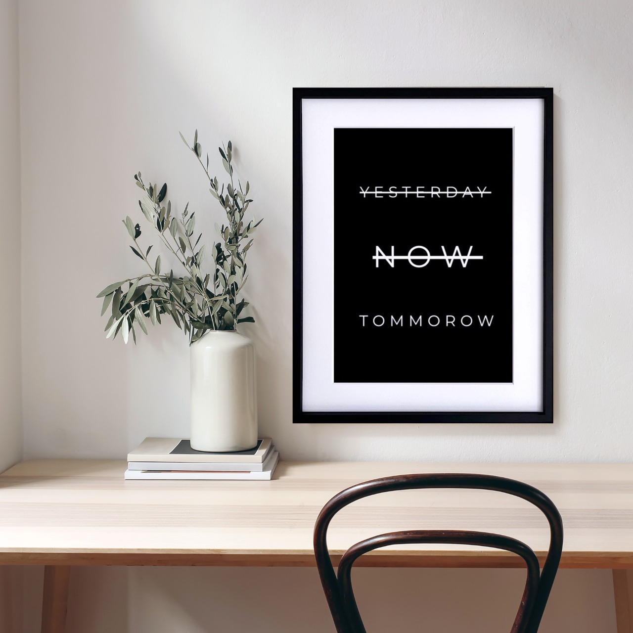 TOMORROWを強調した北欧ミニマルポスター｜シンプル モノクロ テキストアート モチベーション リビング 寝室にもA3ポスター