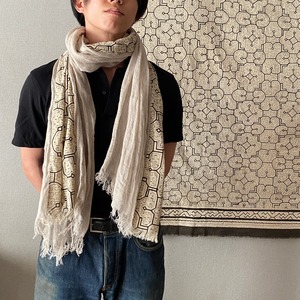 Sto33 ストール麻  190x35cm アマゾンの泥染め　　シピボ族の泥染め　天然染め