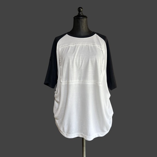 DRAPED TEE – RAGLAN