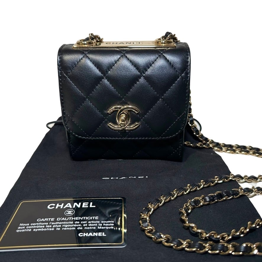 Extremely Rare ◇ CHANEL Mini Matelassé Lambskin Shoulder Bag, Single Flap, Black and Gold, 28712474