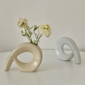 cercle point ceramic vase 2colors / サークル ポイント セラミック ベース オブジェ 花瓶 韓国インテリア雑貨