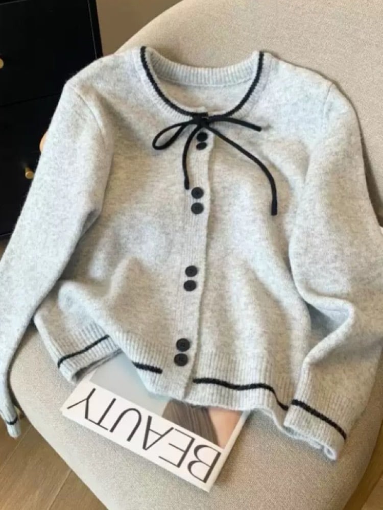 かわいくすっきり魅せ！ 上品リボン付きカーディガン 大人かわいい