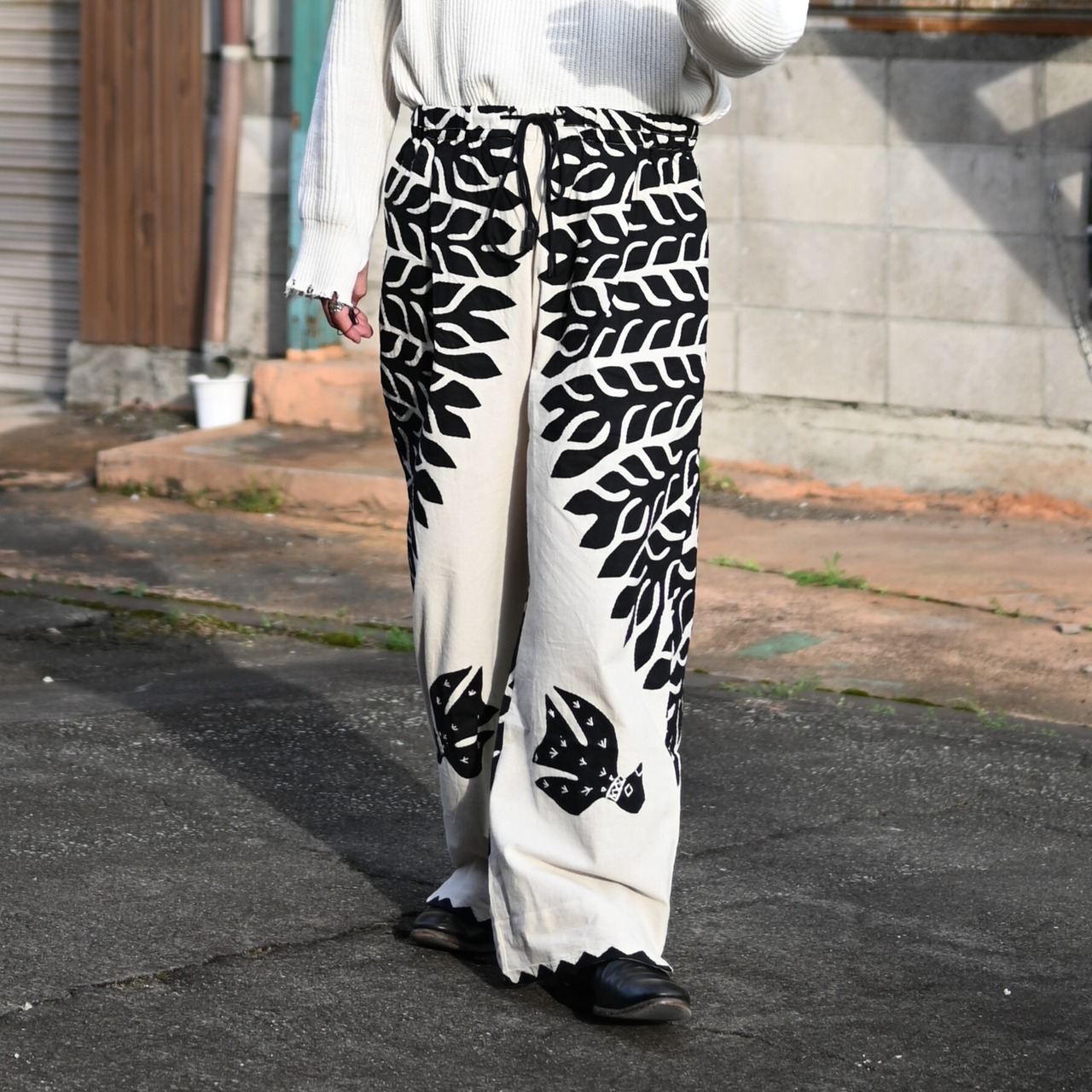 Leh /  Embroidery SKA Reversible Blousonコーディネート