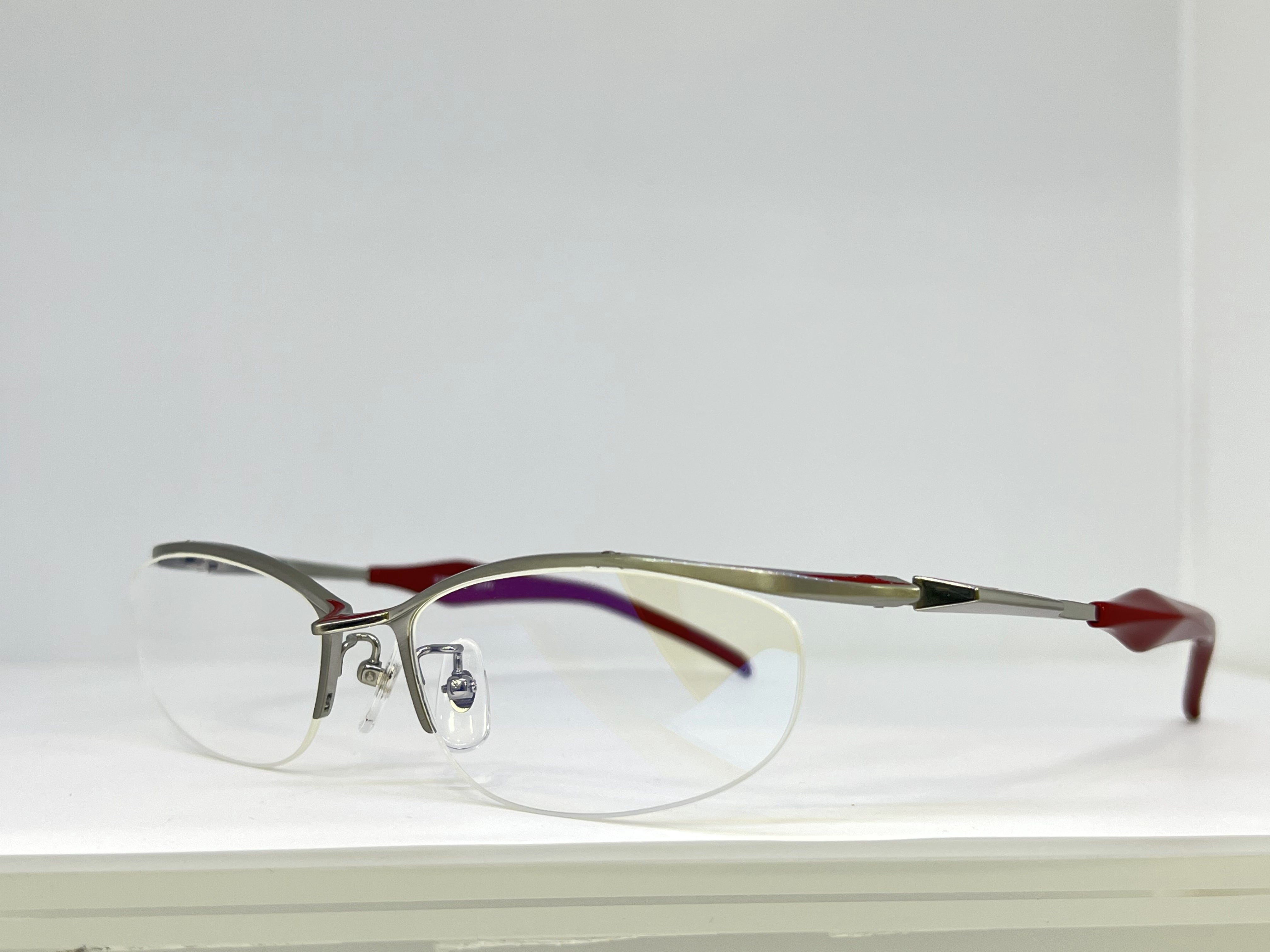 シン・ウルトラマンコラボレーションメガネ ウルトラマンモデル | J.W.