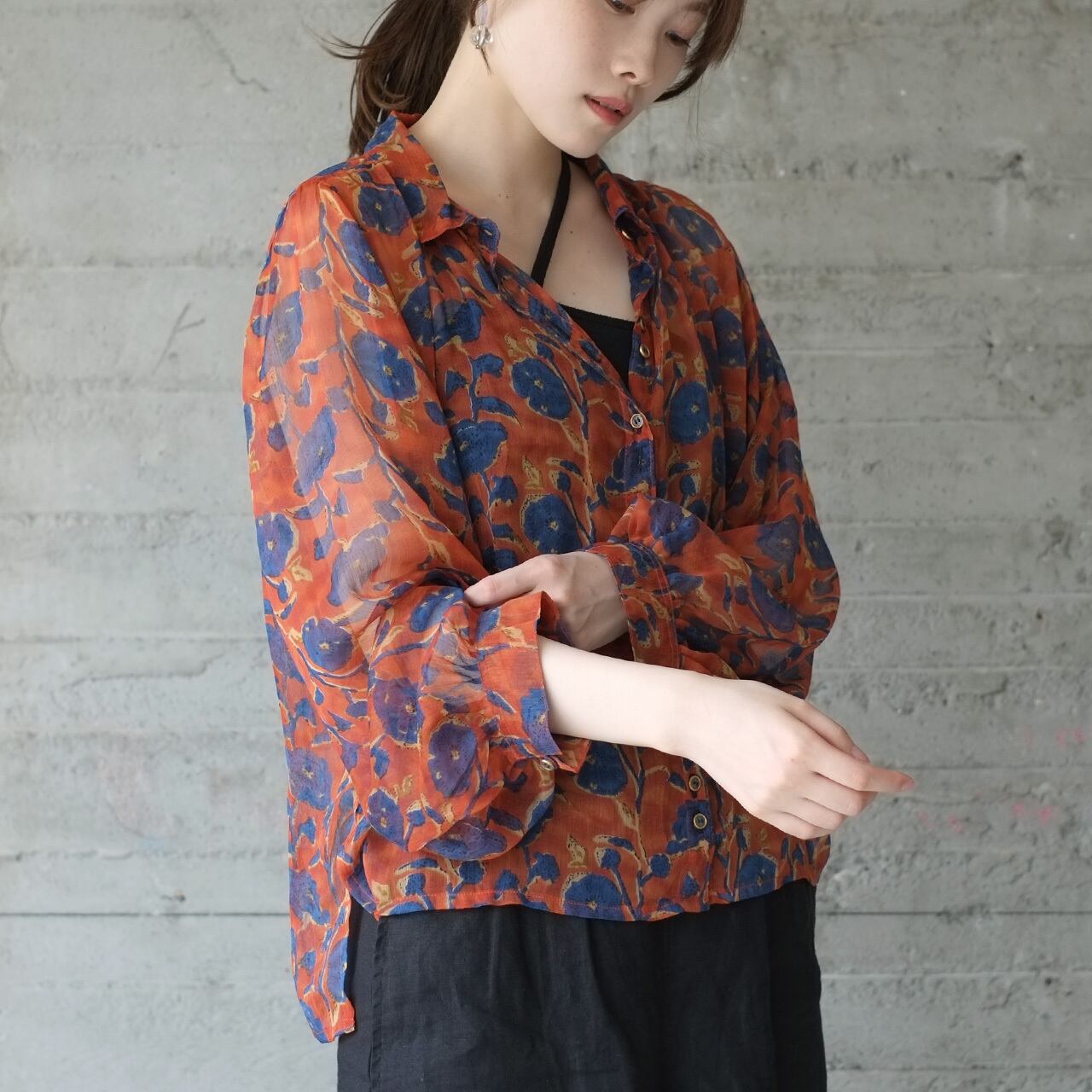 再販】レトロ＆モードな花柄シフォンシアーシャツ（22s-04）オレンジ
