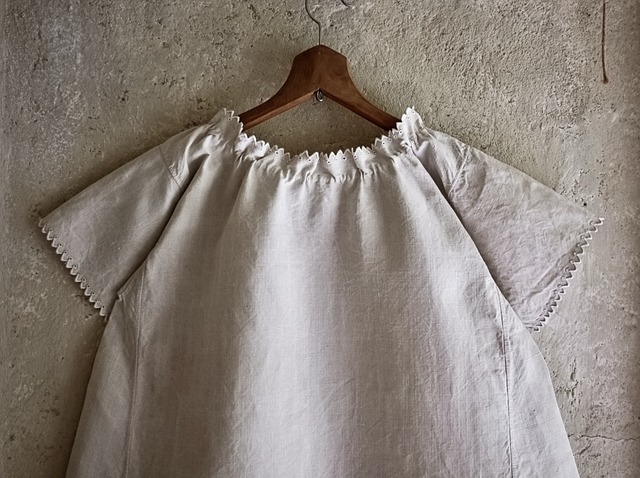 フランス 1900s リネン 灰色サーカスとピエロギャザーワンピースb アンティーク