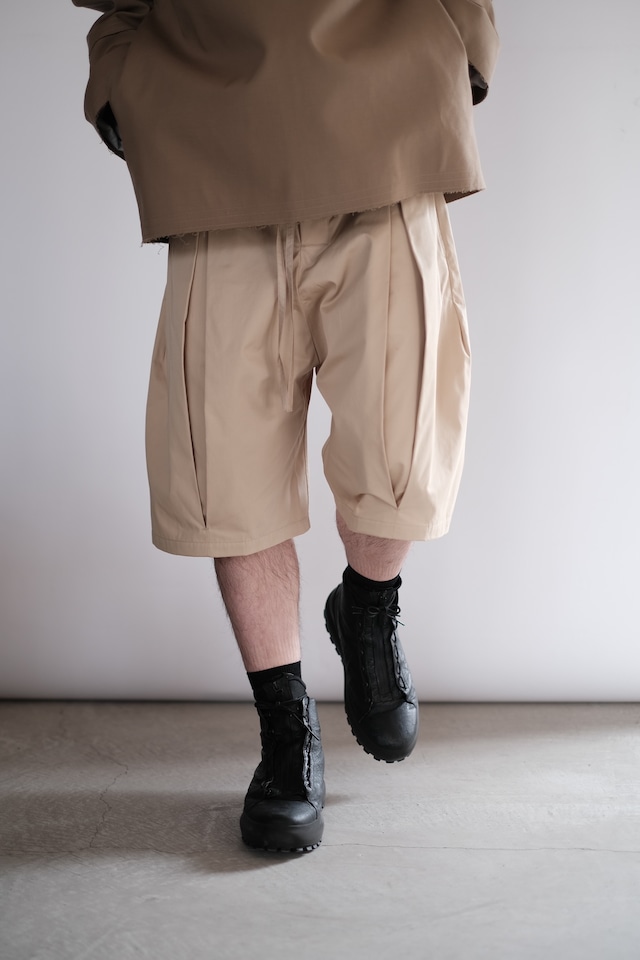 SAGE NATION / BOX PLEAT SHORT "SAND"