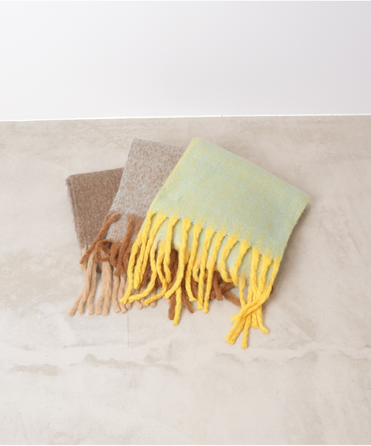 OI230501 バイカラーメランジーストール mint