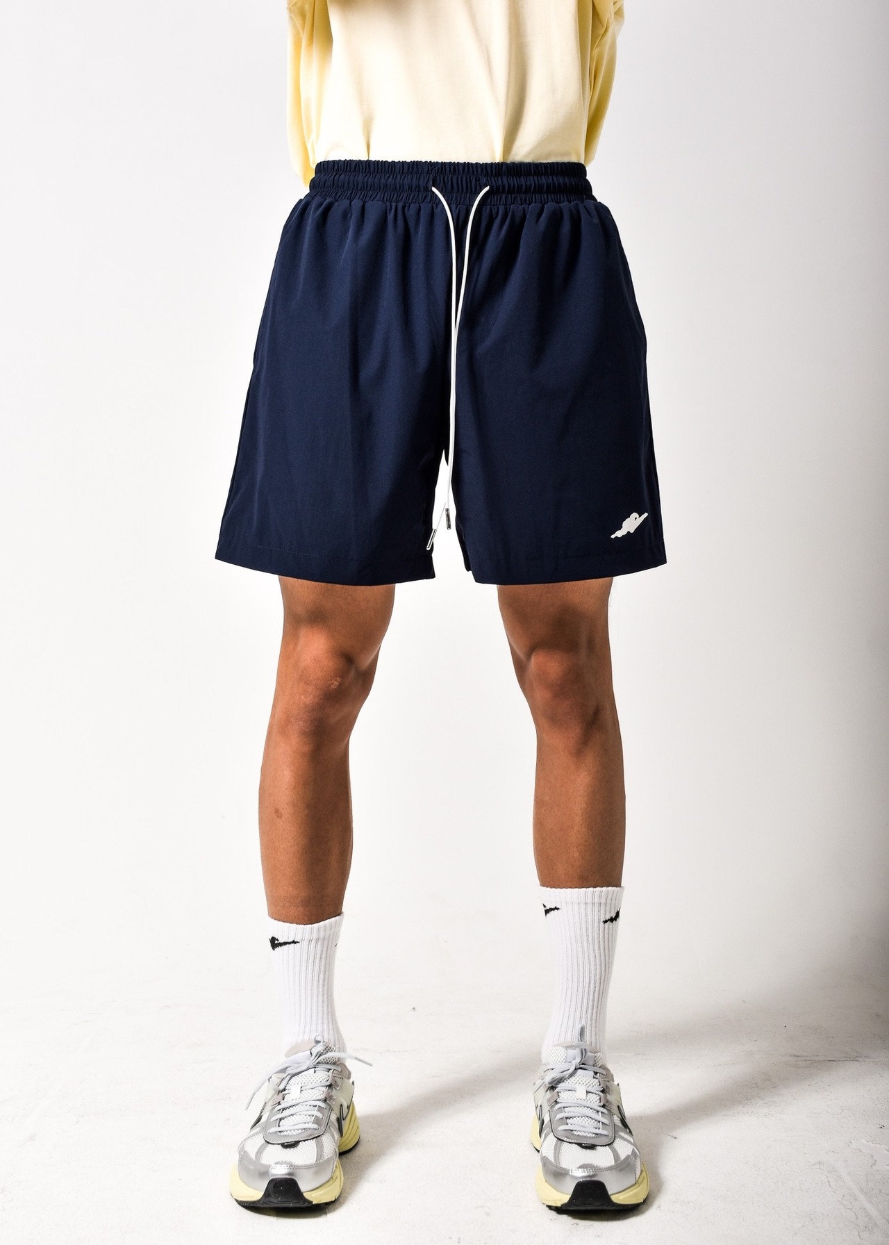 ナイロンショーツ　ネイビー